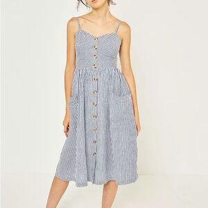 Urban outfitters Emilia seersucker dress size small